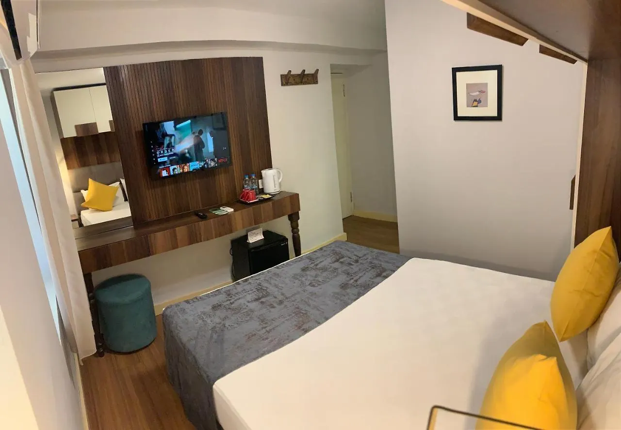 Mono Hotel Анталья