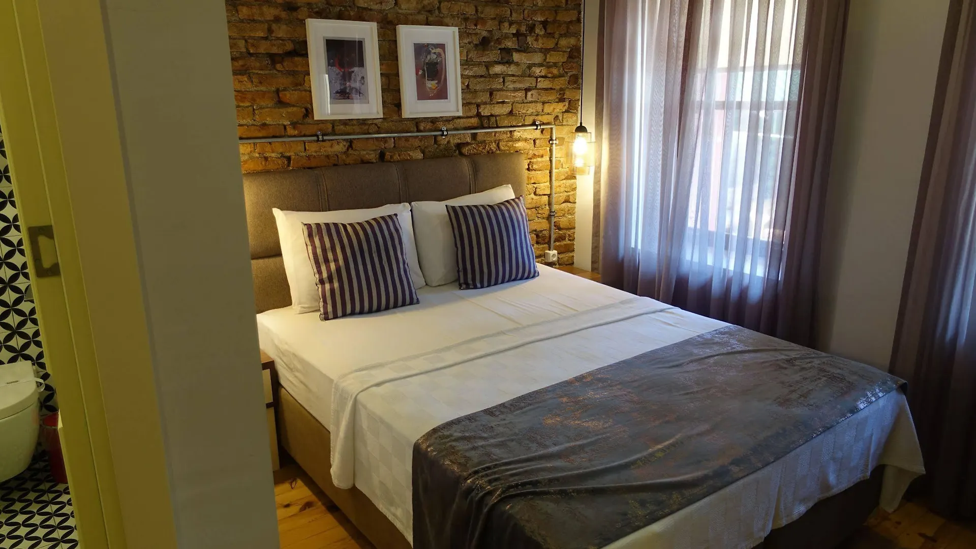 Mono Hotel Анталья